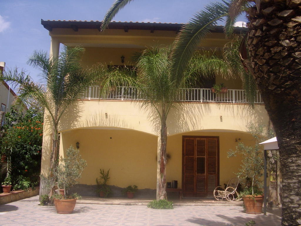 B&B Valoroso Village 리카타 외부 사진