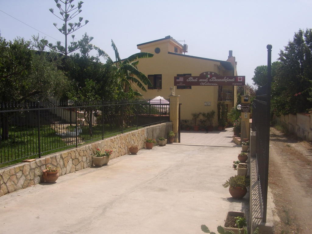 B&B Valoroso Village 리카타 외부 사진